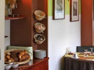 Hotel Vieille Tour Руан Экстерьер фото